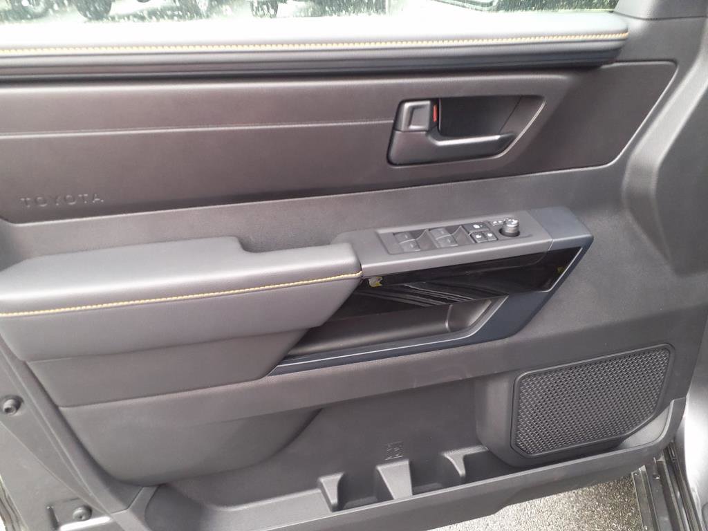 New 2025 Toyota Tundra SR5 image 9