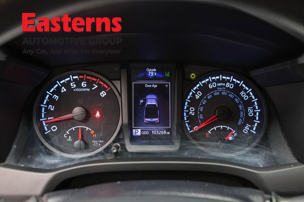 Used 2020 Toyota Tacoma SR w/ SR Convenience Package RWD image 17