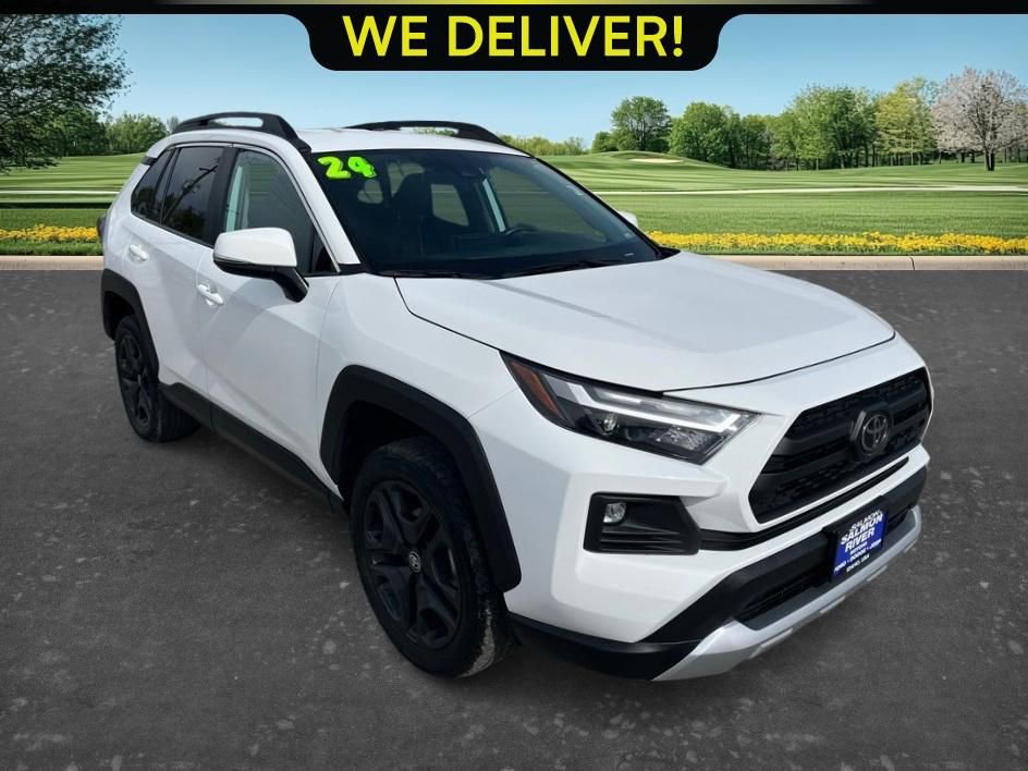 Used 2024 Toyota RAV4 Adventure AWD/4WD image 3