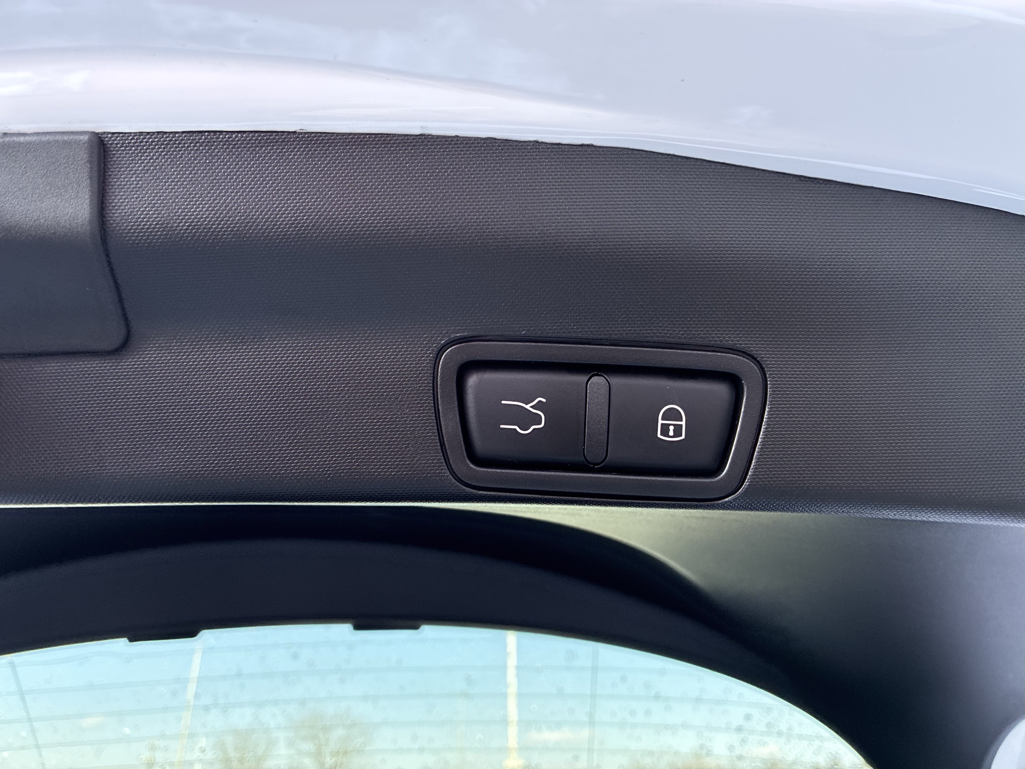 Certified 2024 Alfa Romeo Stelvio Sprint AWD/4WD image 32