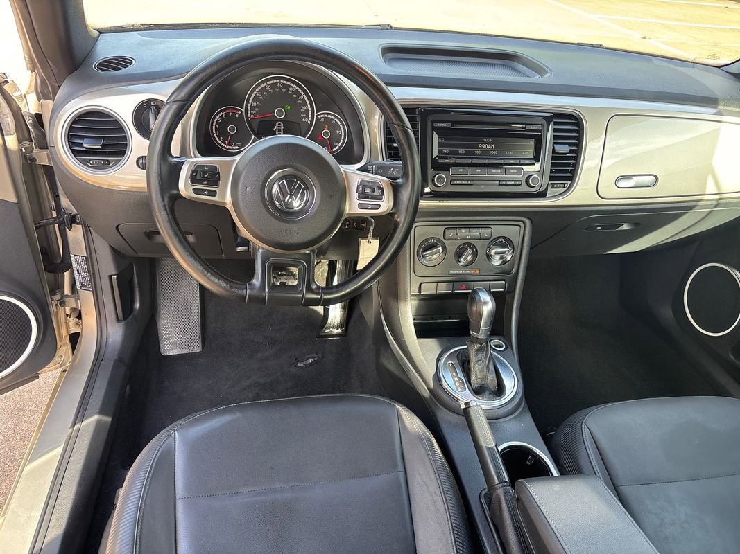 Used 2014 Volkswagen Beetle 1.8T image 10