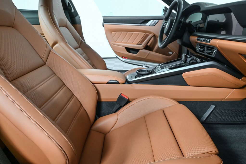 Certified 2025 Porsche 911 Carrera S image 18