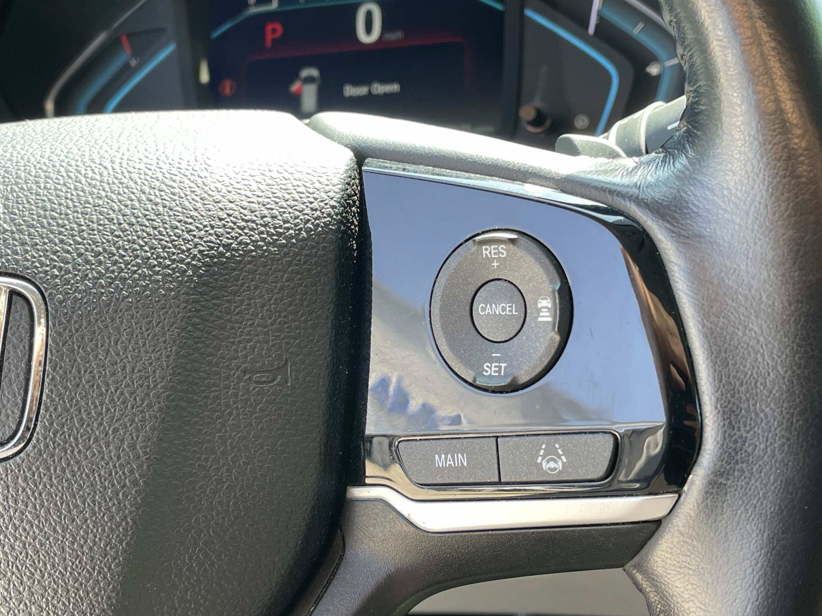 Used 2018 Honda Odyssey EX-L image 6