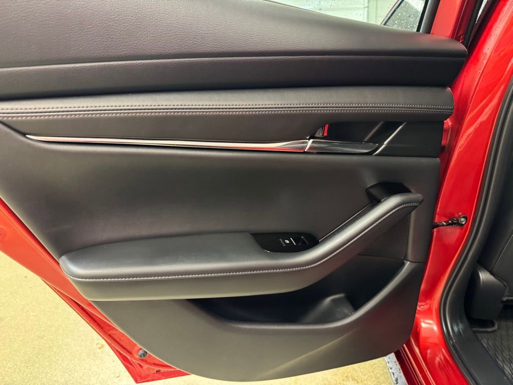 Used 2021 MAZDA MAZDA3 AWD 2.5 Turbo Hatchback image 15