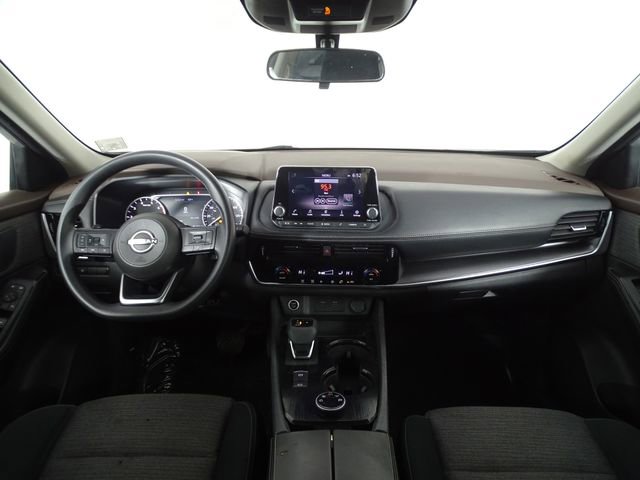 Used 2022 Nissan Rogue SV image 24