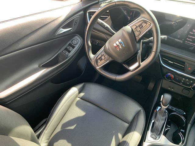 Used 2024 Buick Encore GX Sport Touring image 21