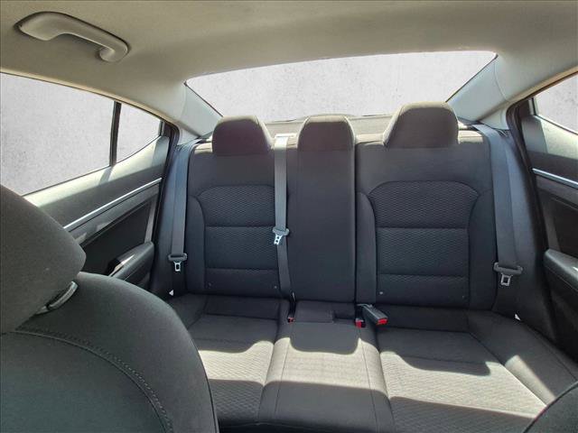 Used 2020 Hyundai Elantra SEL w/ Cargo Package (C1) FWD image 18