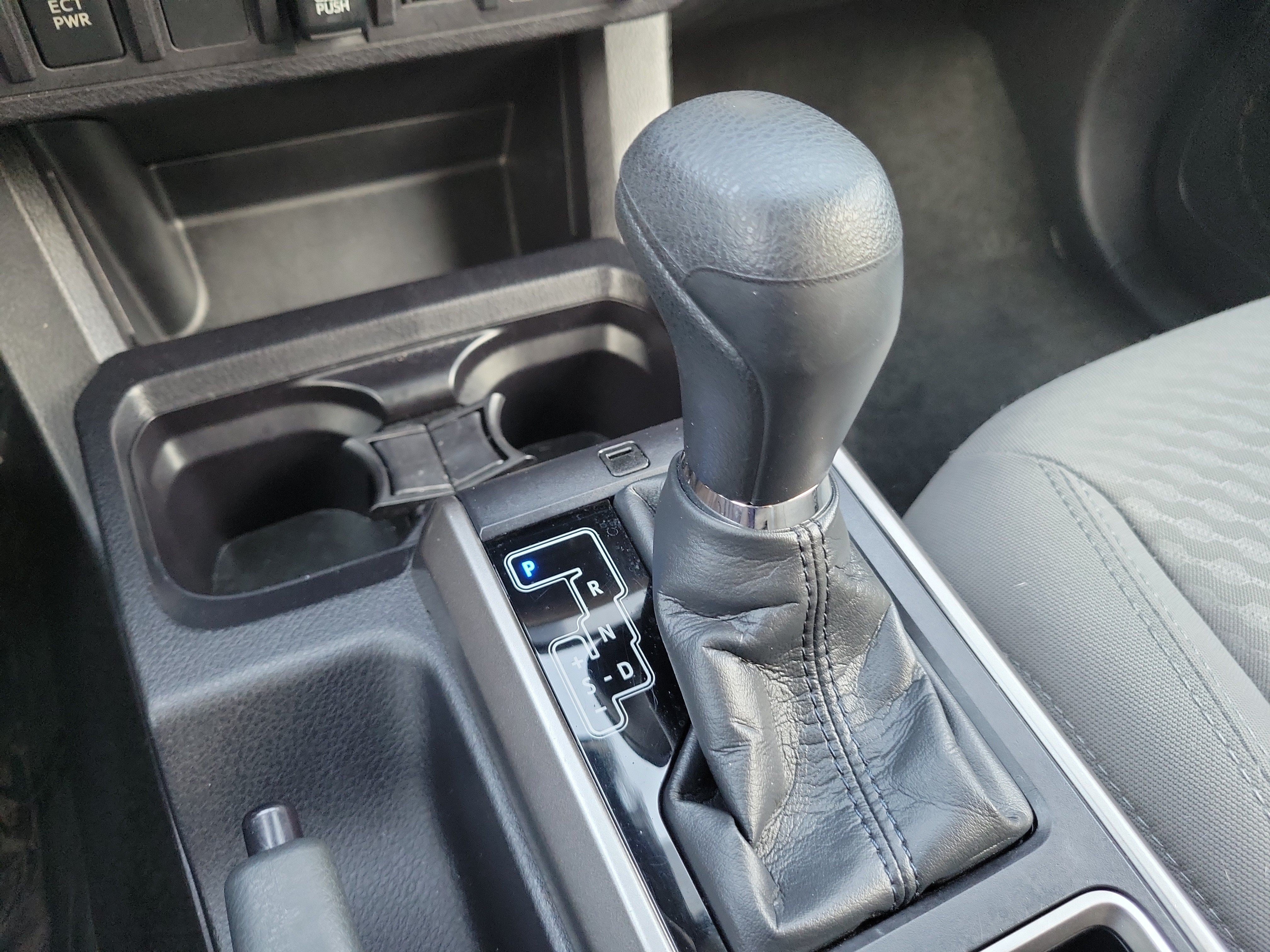 Used 2021 Toyota Tacoma SR5 RWD image 27