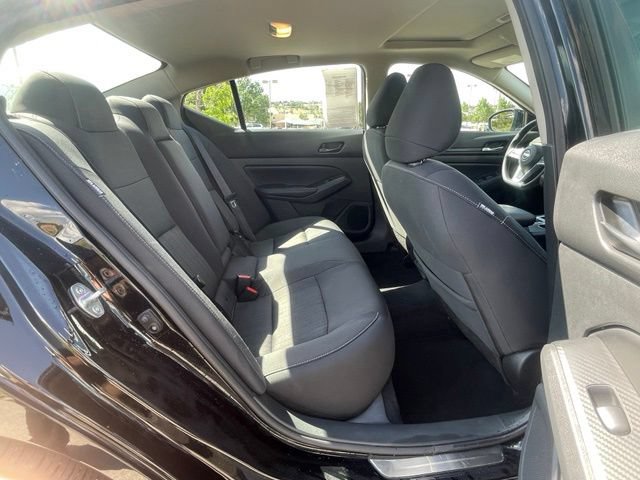 Used 2025 Nissan Altima 2.5 SV w/ SV Special Edition Package AWD/4WD image 31