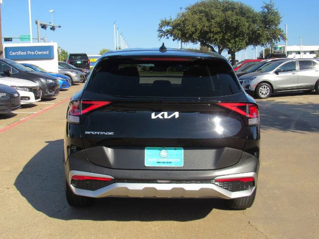 Used 2023 Kia Sportage EX image 7
