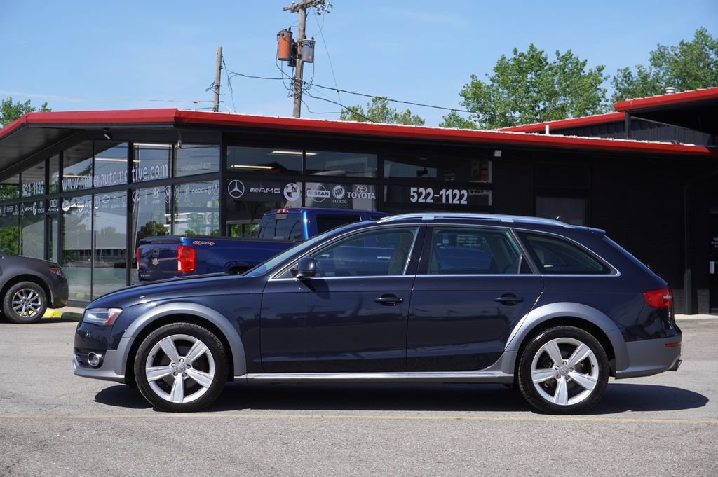 Used 2013 Audi A4 Premium Plus w/ Premium Plus Pkg AWD/4WD image 4