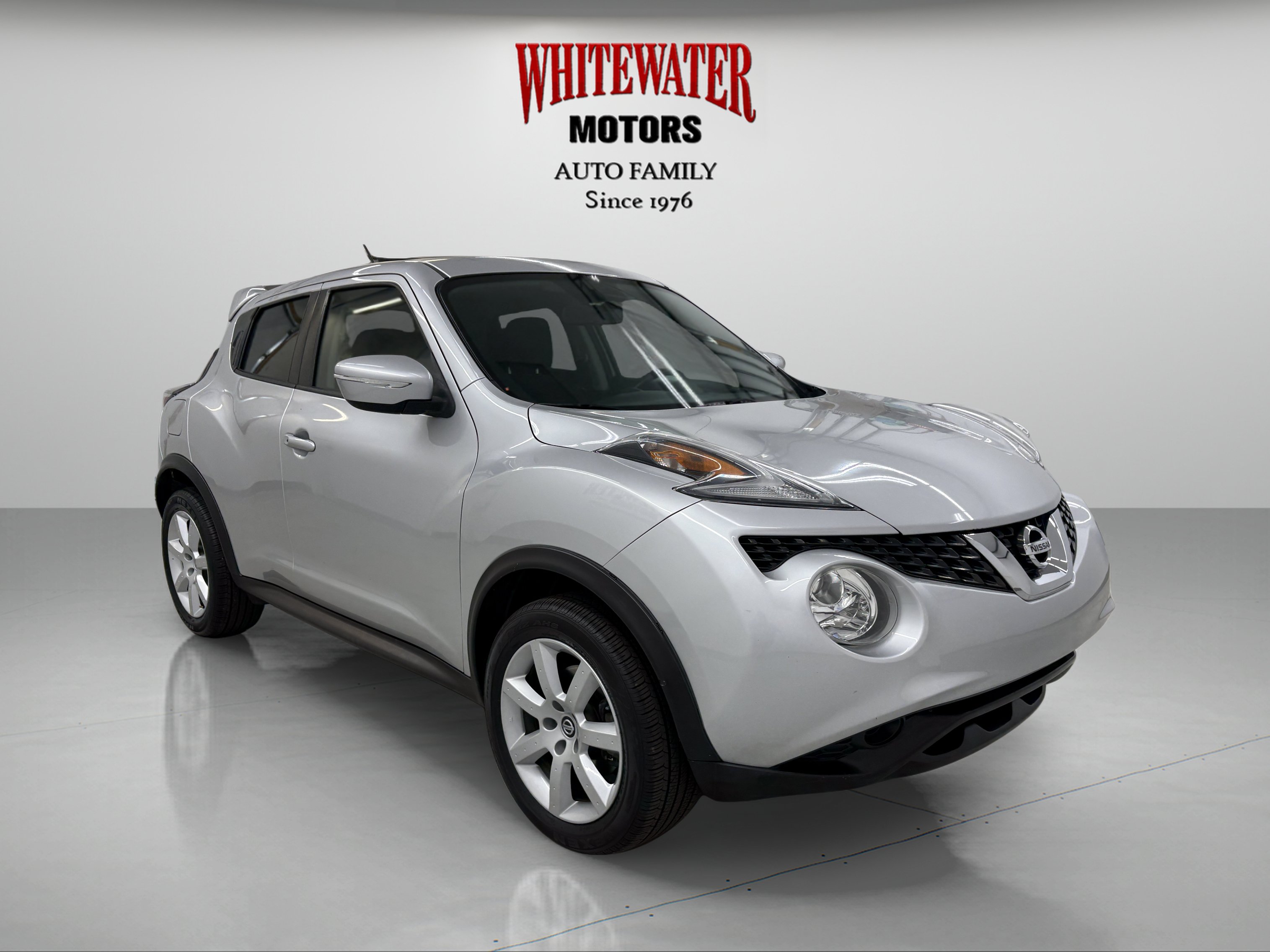 Used 2017 Nissan Juke SV FWD image 5