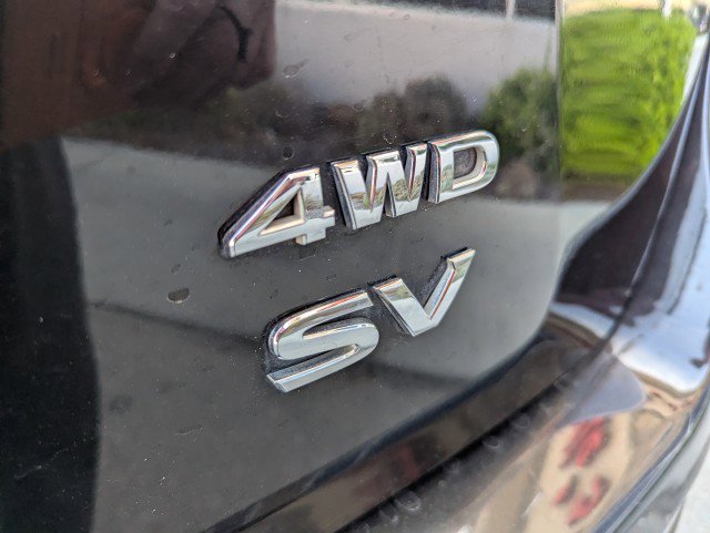 Used 2016 Nissan Pathfinder SV image 28