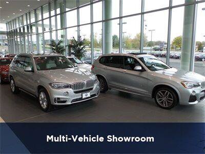 Used 2024 BMW X5 xDrive50e w/ Premium Package AWD/4WD image 29