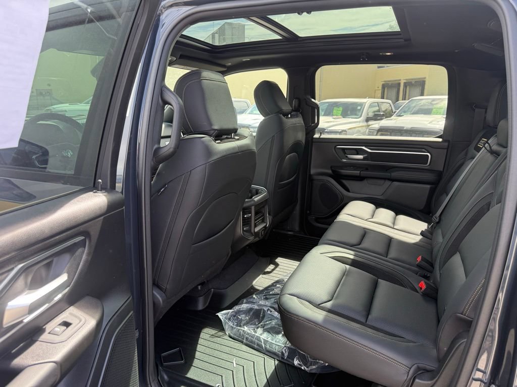 New 2026 RAM 1500 Big Horn AWD/4WD image 12