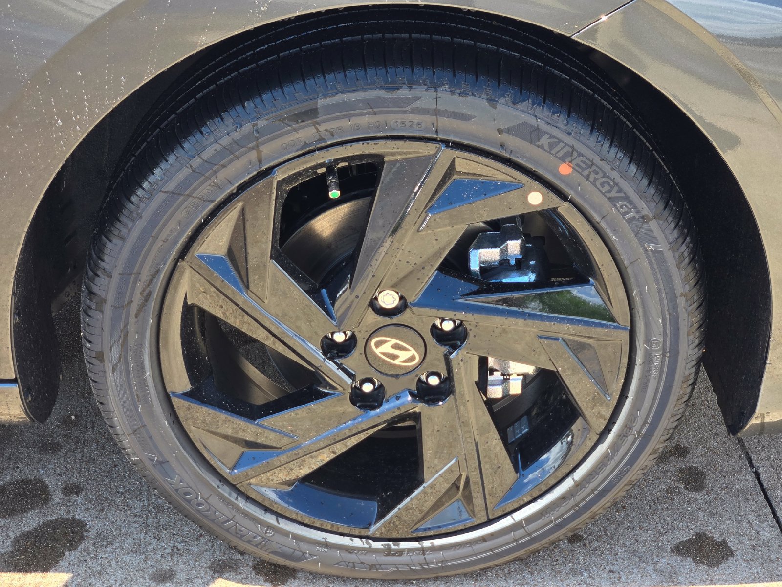 New 2026 Hyundai Elantra SEL Sport Premium FWD image 7