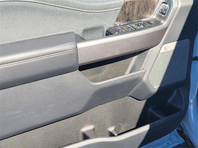 New 2026 Ford F250 Platinum w/ Tremor Off-Road Package image 8