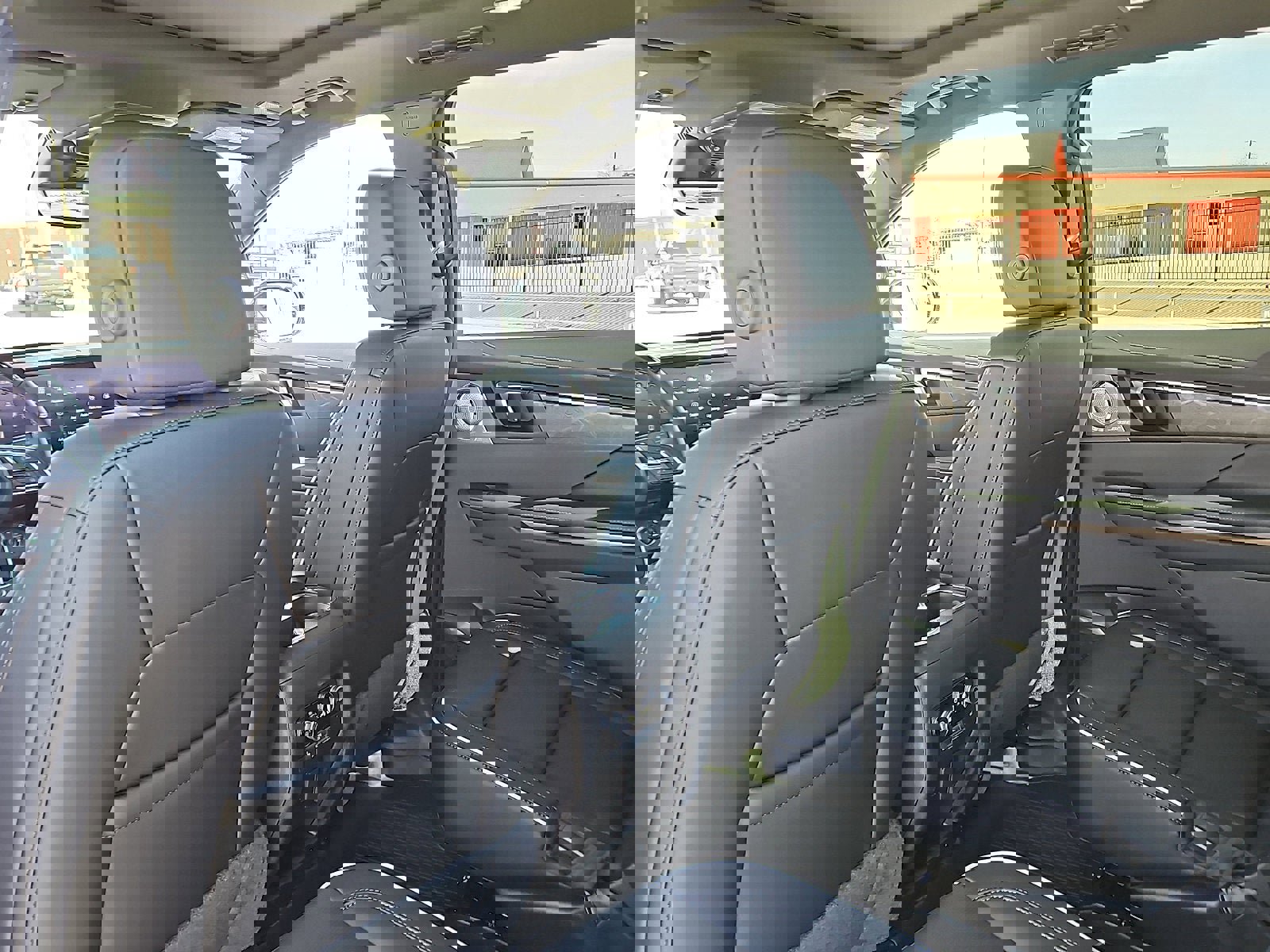 New 2026 Buick Enclave Avenir w/ Super Cruise Package image 9