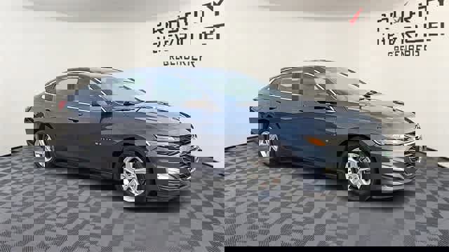 Certified 2020 Chevrolet Malibu LS image 2