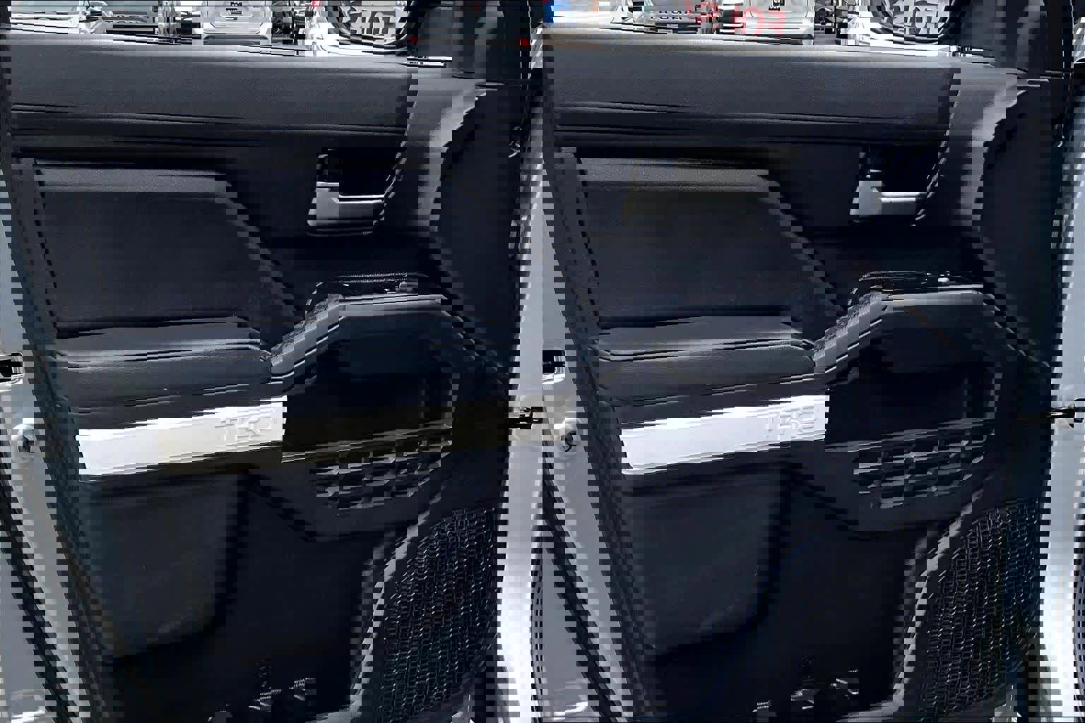 Certified 2024 Toyota Tacoma TRD Off-Road image 21