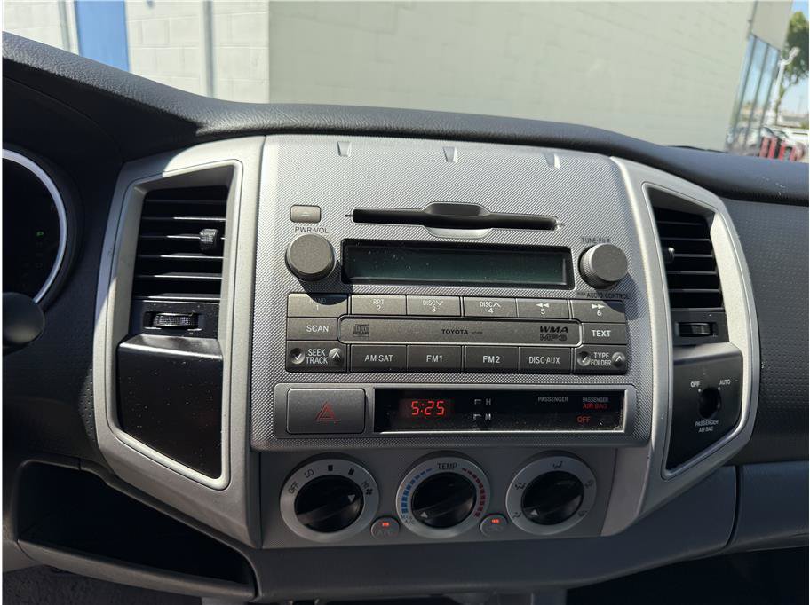 Used 2010 Toyota Tacoma 2WD Access Cab image 20