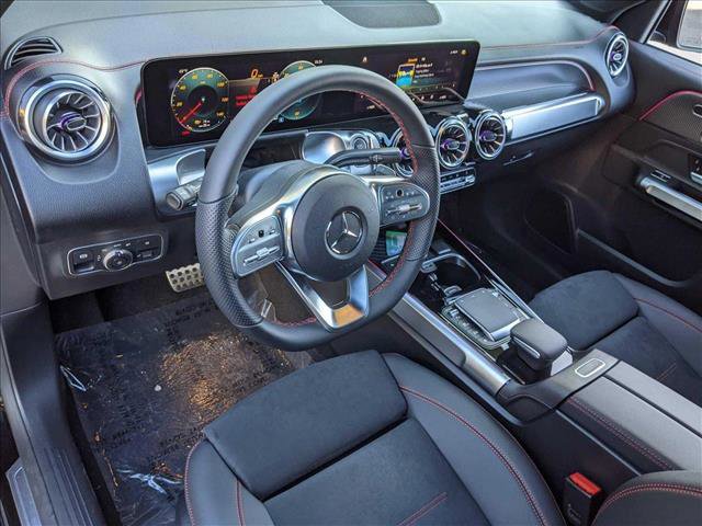 New 2023 Mercedes-Benz EQB 350 4MATIC SUV image 10