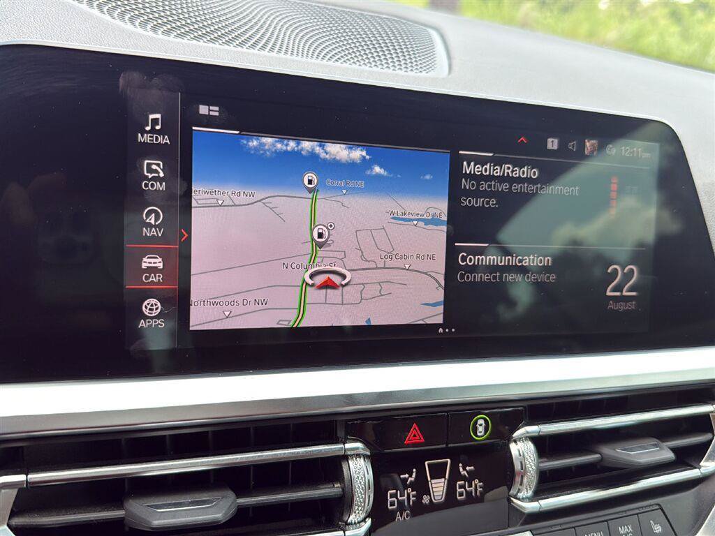 Used 2023 BMW 430i Convertible w/ M Sport Package RWD image 16