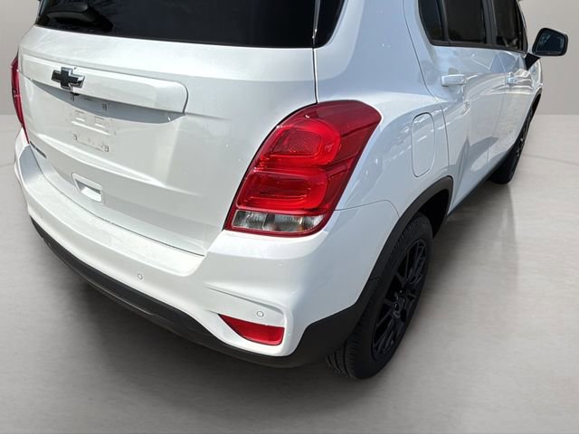 Used 2022 Chevrolet Trax LT w/ Driver Confidence Package image 34