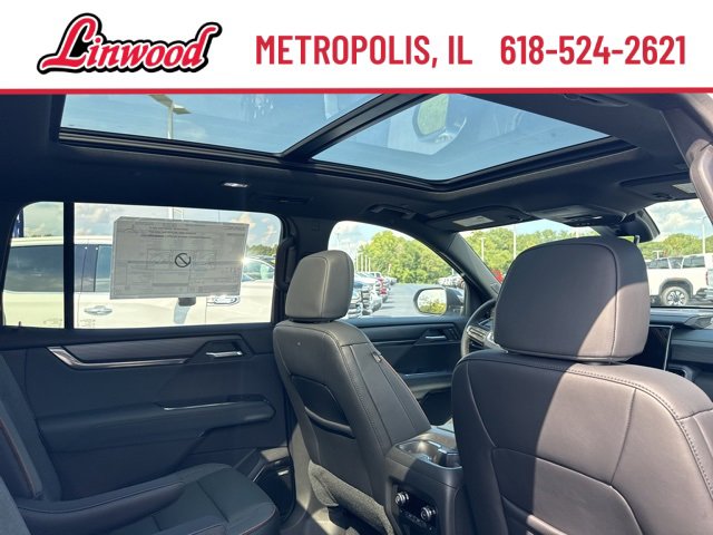 New 2026 GMC Acadia AT4 w/ Luxury Package image 9