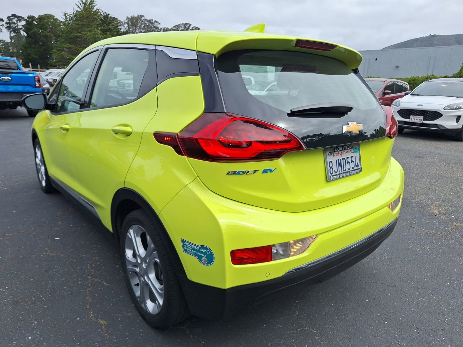Used 2019 Chevrolet Bolt LT FWD image 4