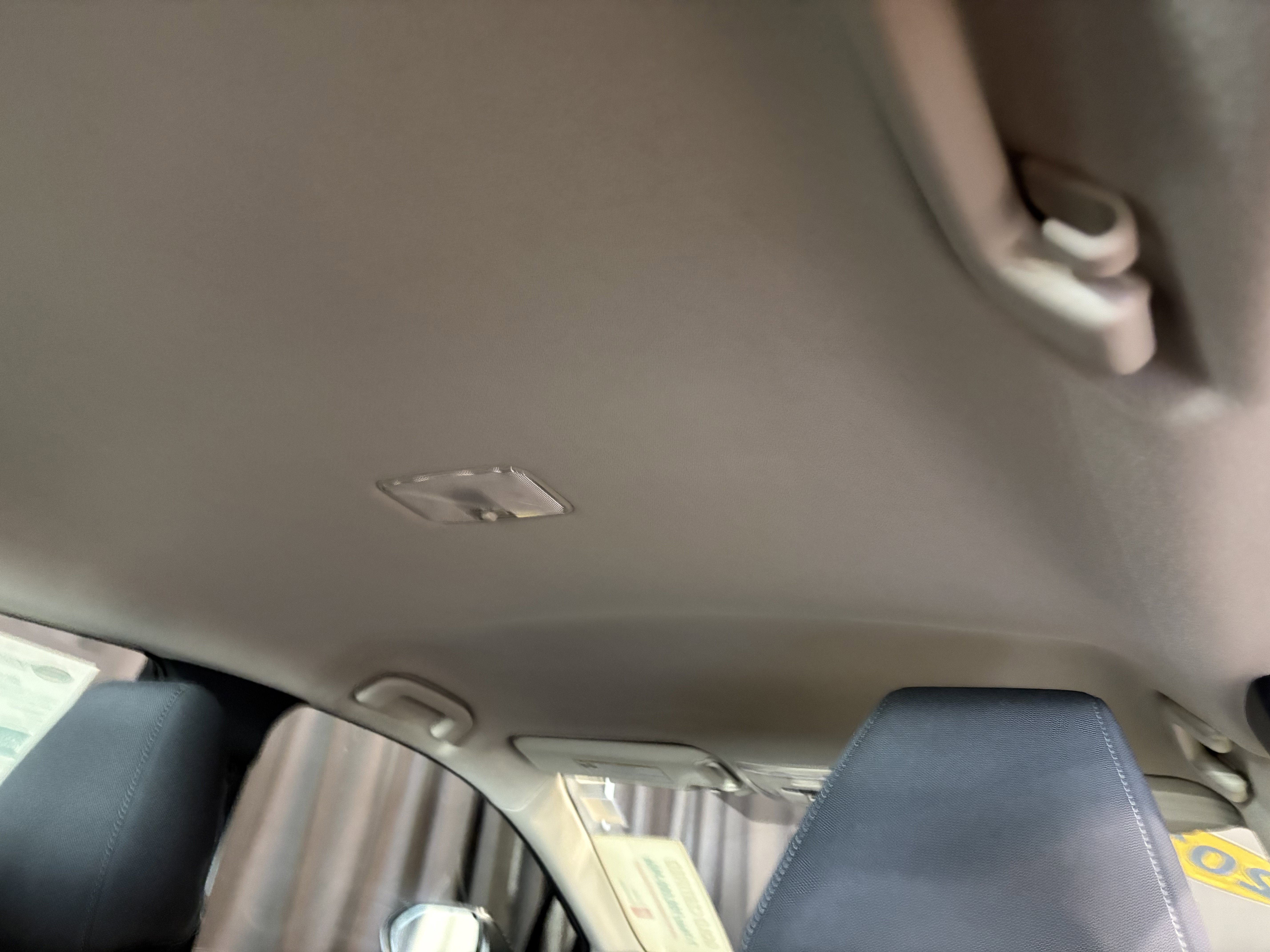 Used 2021 Toyota Corolla LE FWD image 34