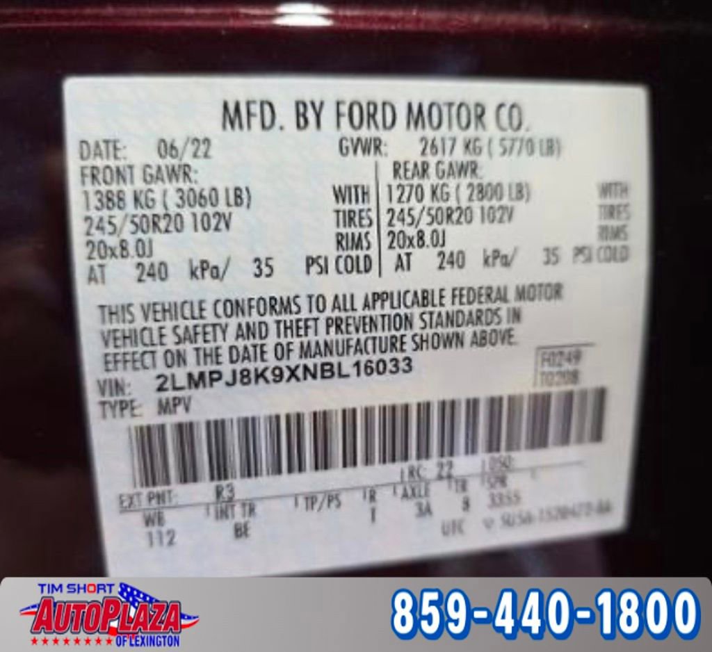 Used 2022 Lincoln Nautilus Reserve w/ Equipment Group 201A image 11