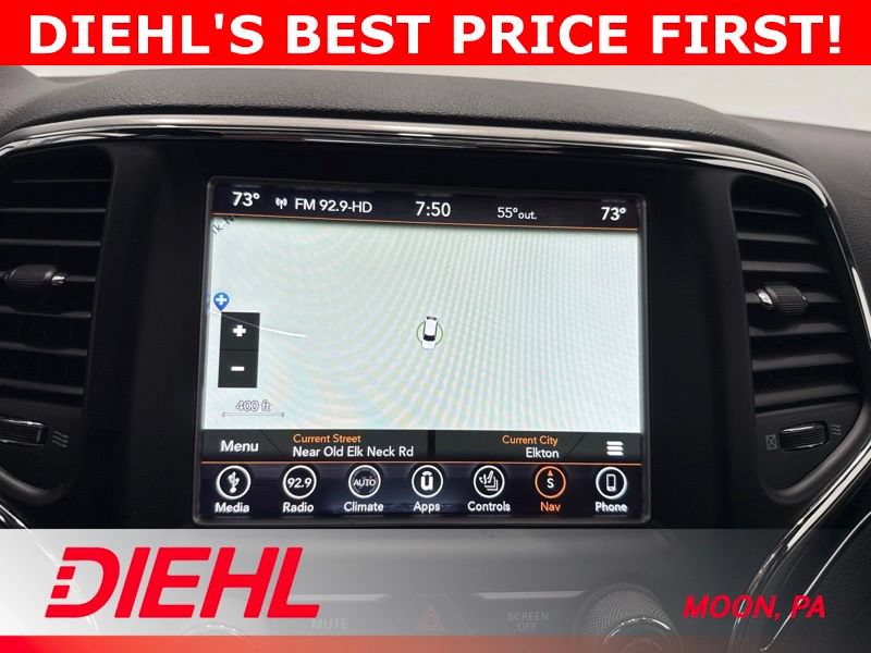 Used 2018 Jeep Grand Cherokee Trailhawk w/ Trailhawk Luxury Group AWD/4WD image 34