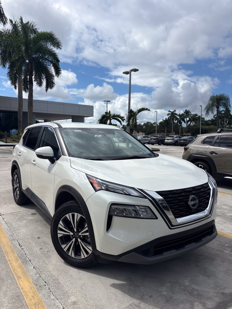 Used 2023 Nissan Rogue SV