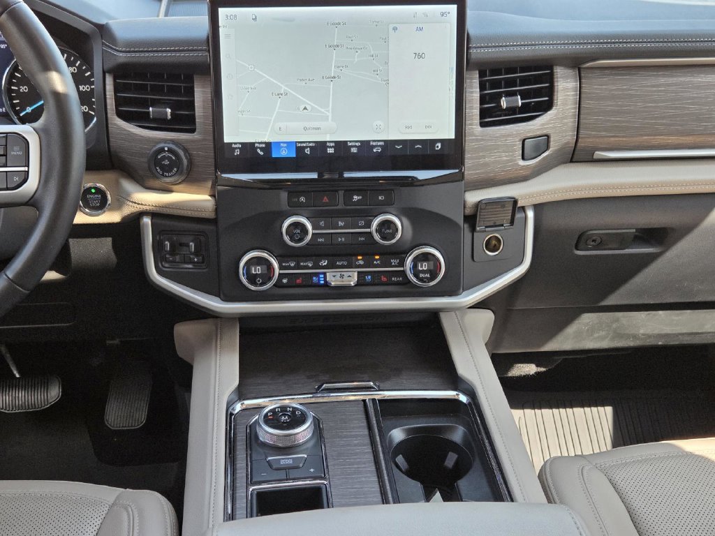 Used 2024 Ford Expedition Limited RWD image 14