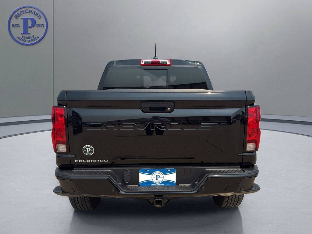 Used 2024 Chevrolet Colorado Trail Boss w/ Technology Package AWD/4WD image 6