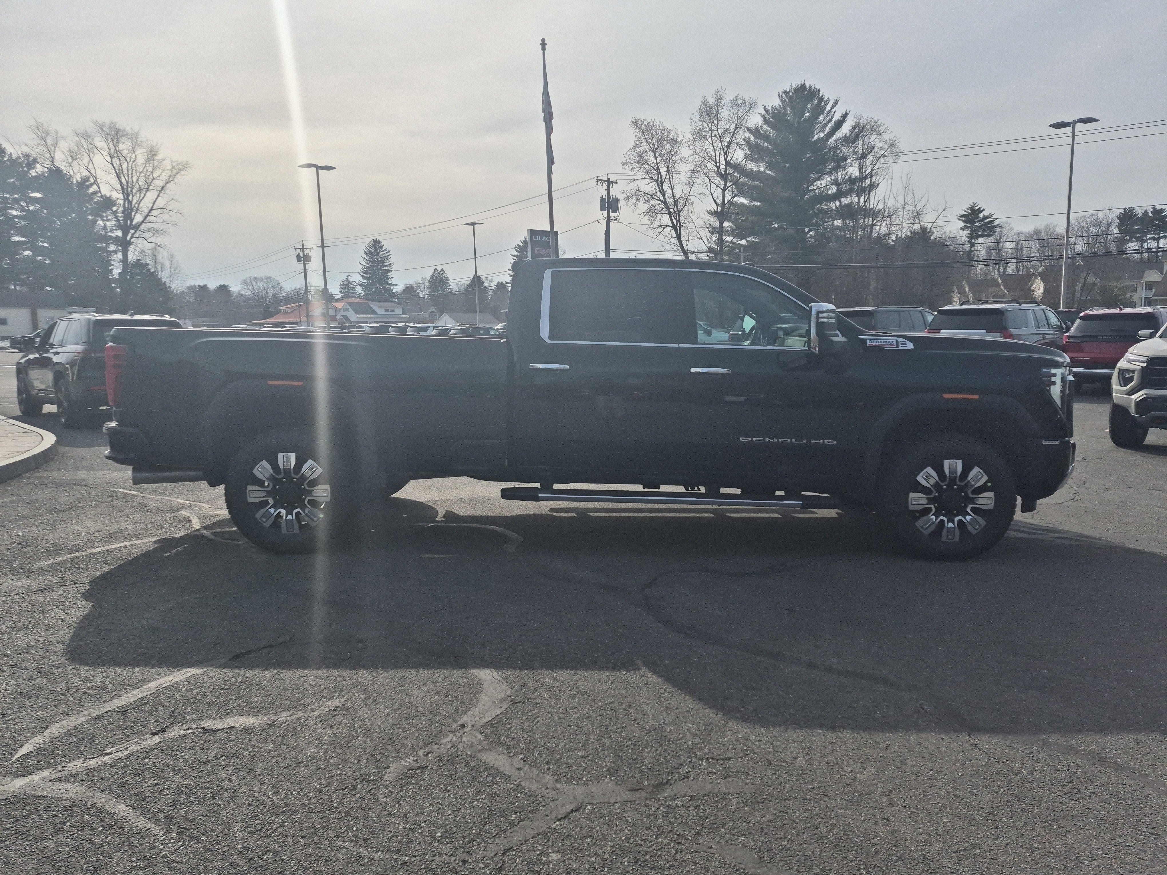 New 2026 GMC Sierra 2500 Denali w/ Technology Package AWD/4WD image 15
