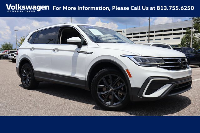 Certified 2022 Volkswagen Tiguan SE w/ Panoramic Sunroof Package