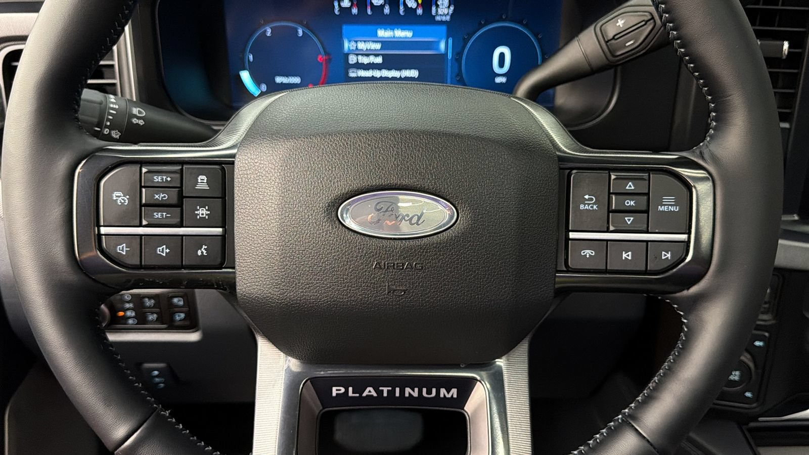 Used 2026 Ford F450 Platinum w/ FX4 Off-Road Package AWD/4WD image 25