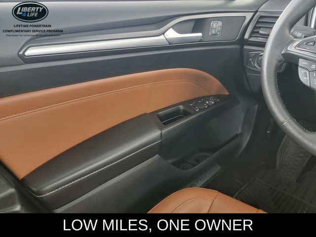 Used 2019 Ford Fusion Titanium AWD/4WD image 30