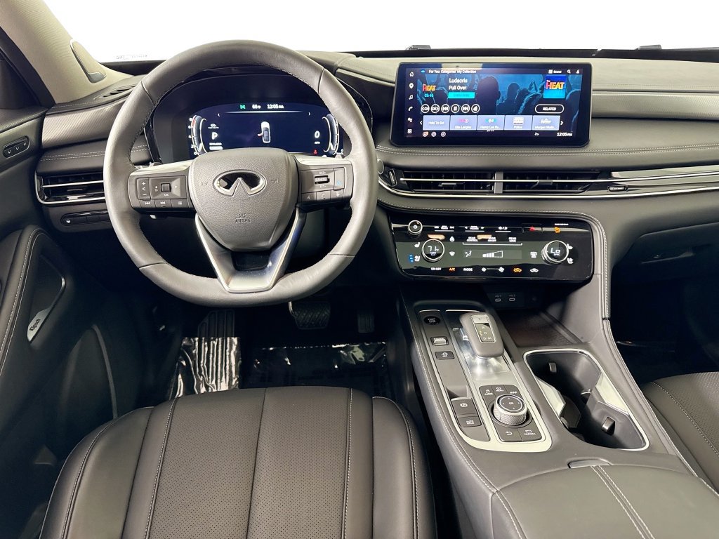 Used 2026 INFINITI QX60 Luxe w/ Cargo Package FWD image 29
