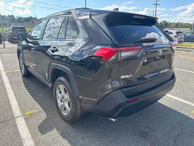 Used 2023 Toyota RAV4 XLE w/ Convenience Package AWD/4WD image 5