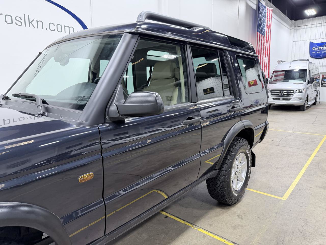Used 2004 Land Rover Discovery S AWD/4WD image 20