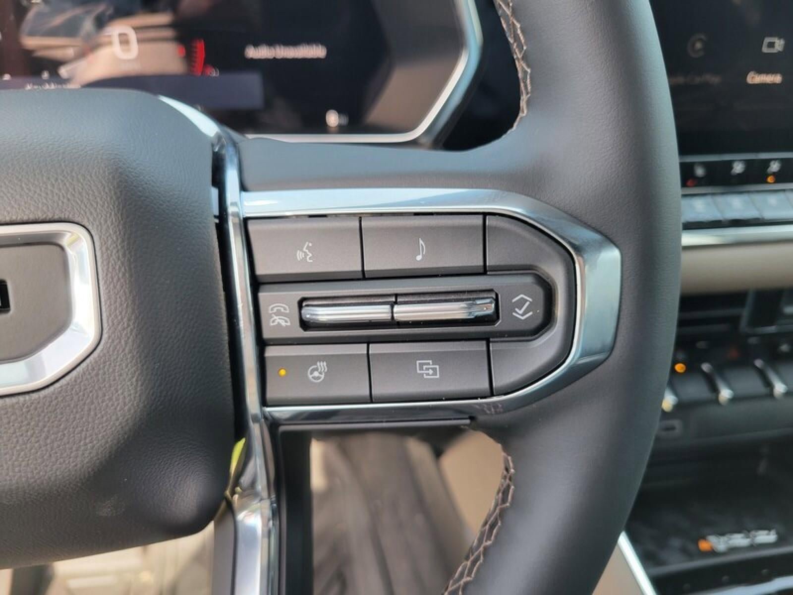 New 2026 GMC Canyon Denali AWD/4WD image 12