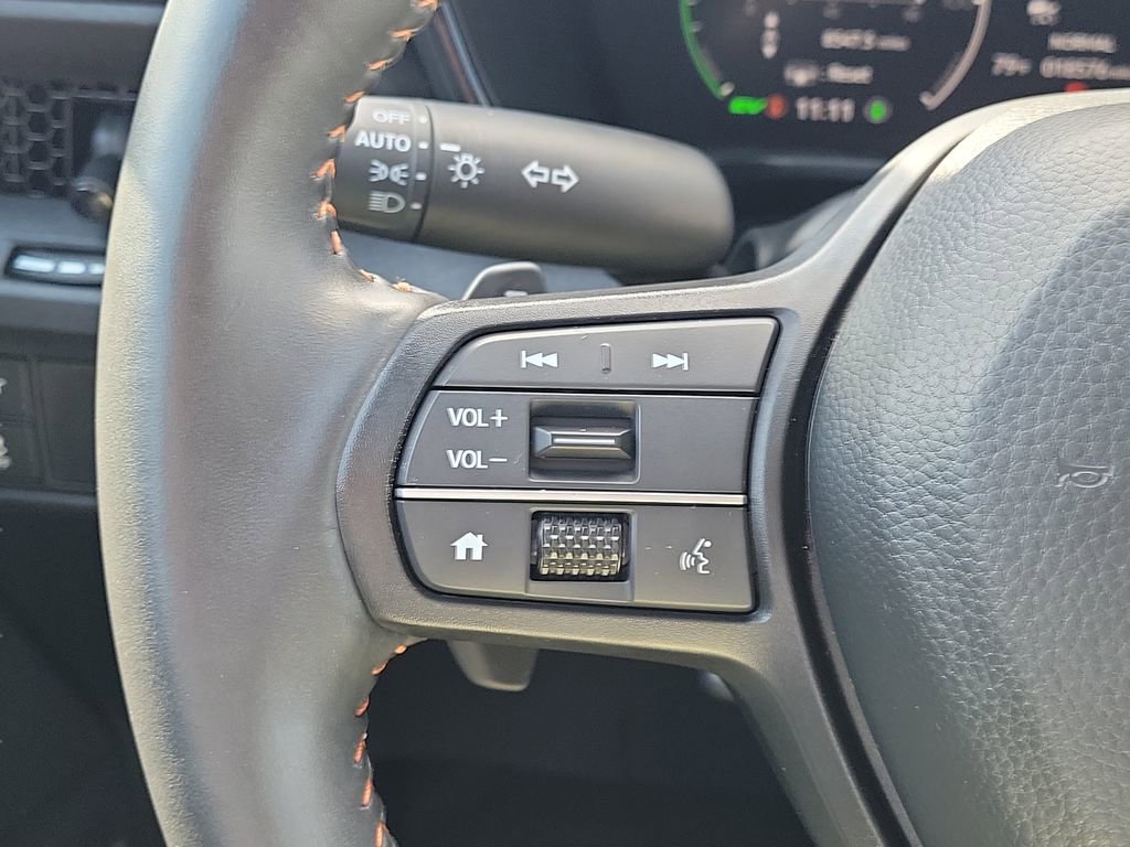 Used 2025 Honda CR-V Sport-L image 33
