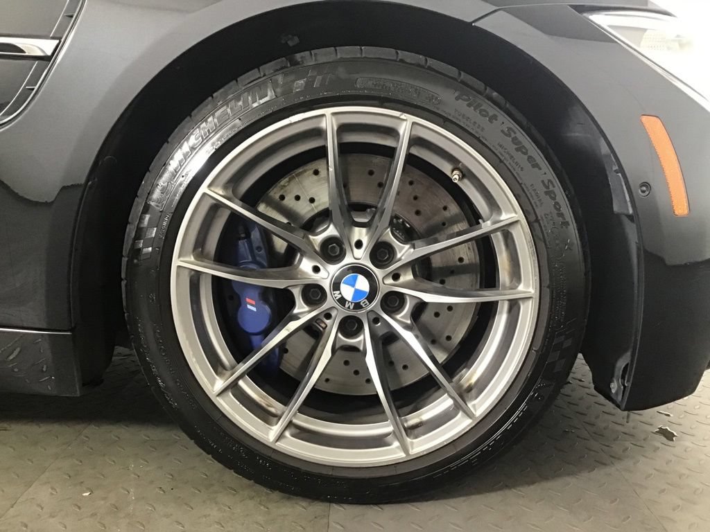 Used 2015 BMW M4 Convertible RWD image 42