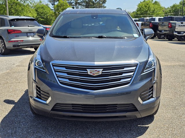 Used 2019 Cadillac XT5 FWD image 2