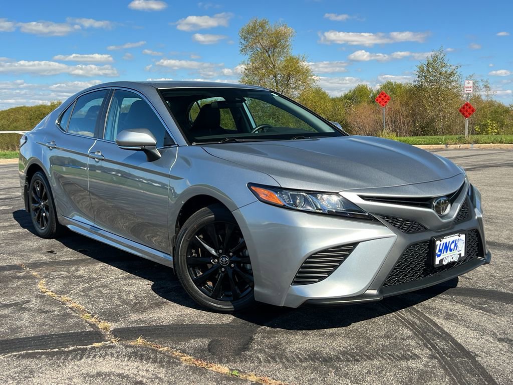 Used 2020 Toyota Camry SE image 40