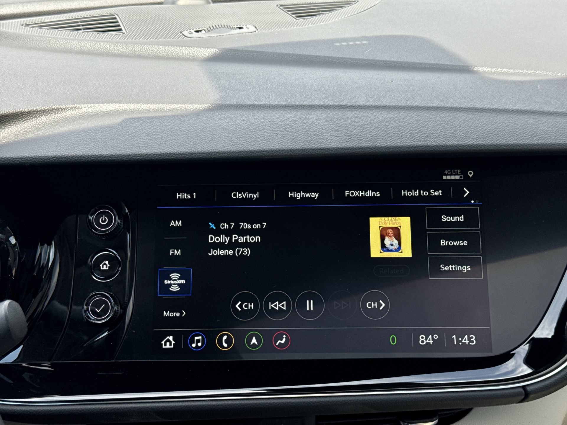 Certified 2023 Buick Envision Avenir AWD/4WD image 16