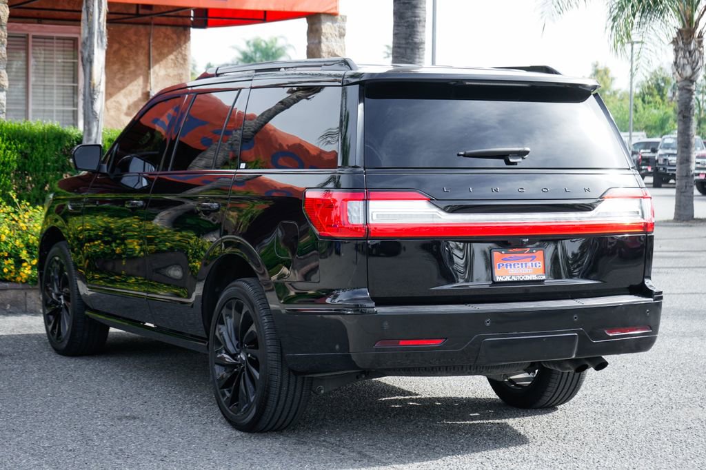 Used 2020 Lincoln Navigator Reserve w/ Equipment Group 208A Reserve image 6